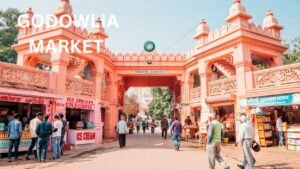 How to reach godowlia market Varanasi 