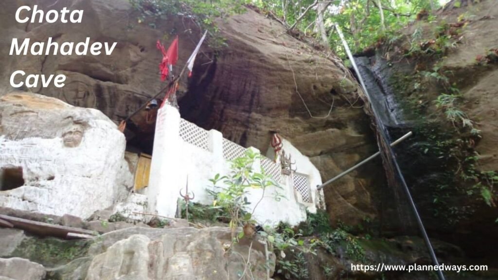 Chota Mahadev Cave