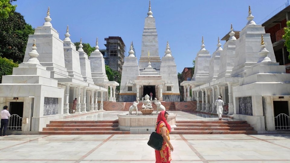 Doodhadhari Barfani Temple