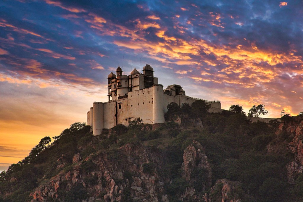 Sajjangarh Palace (Monsoon Palace) Udaipur