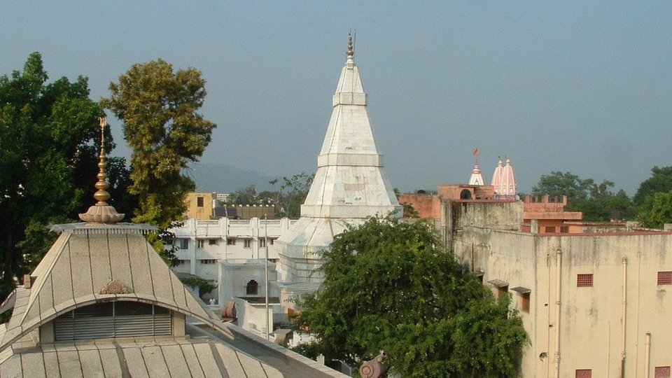 Shree Shree Ma Anandamayee Ashmar