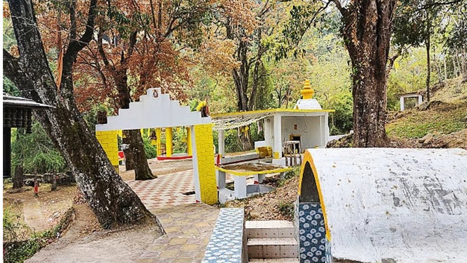 Nakuleshwar Temple Pithoragarh