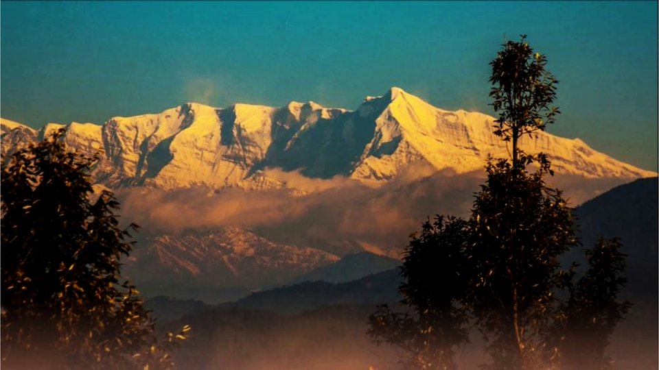 Chaukhamba Viewpoint Pauri Garhwal