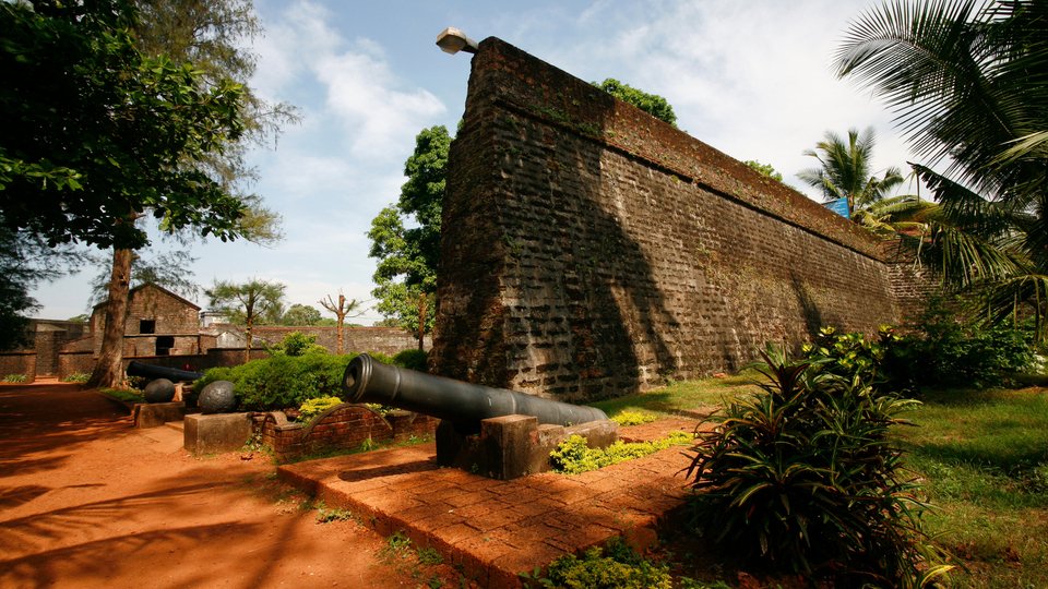  Thalassery Fort